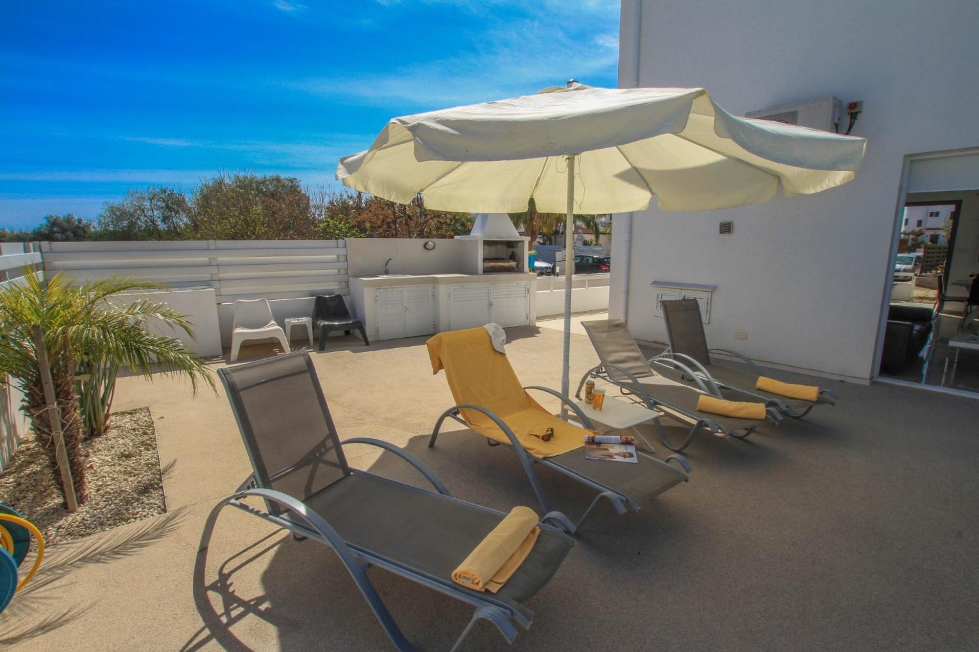 Aparthotel Flouressia Gardens Protaras Zimmer foto