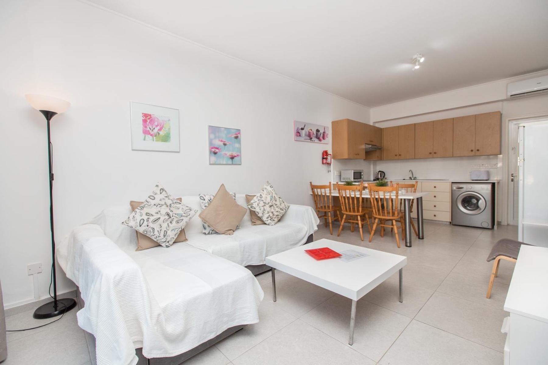 Aparthotel Flouressia Gardens Protaras Zimmer foto