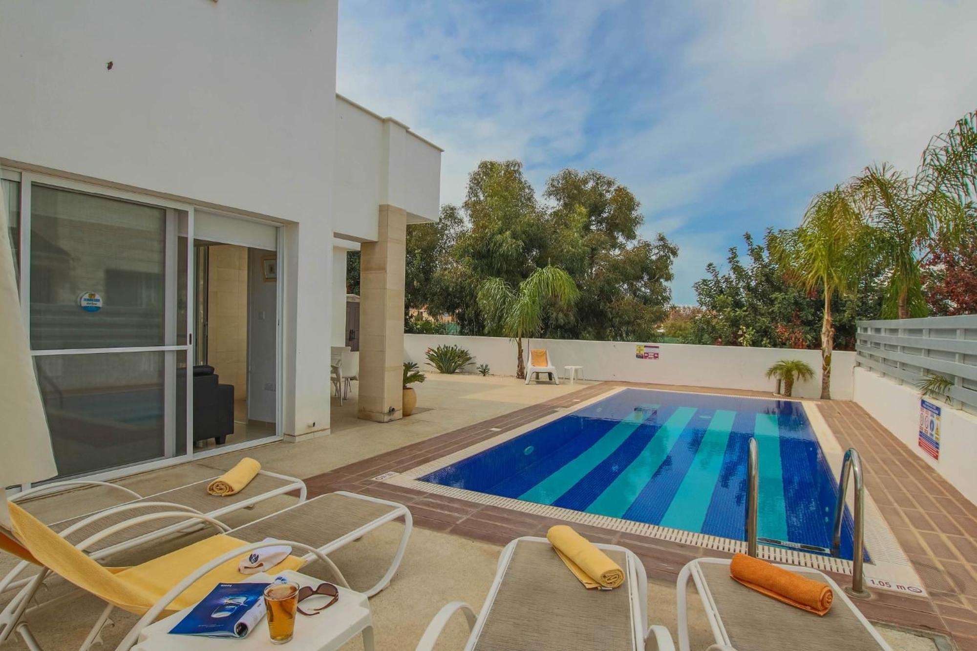 Aparthotel Flouressia Gardens Protaras Zimmer foto